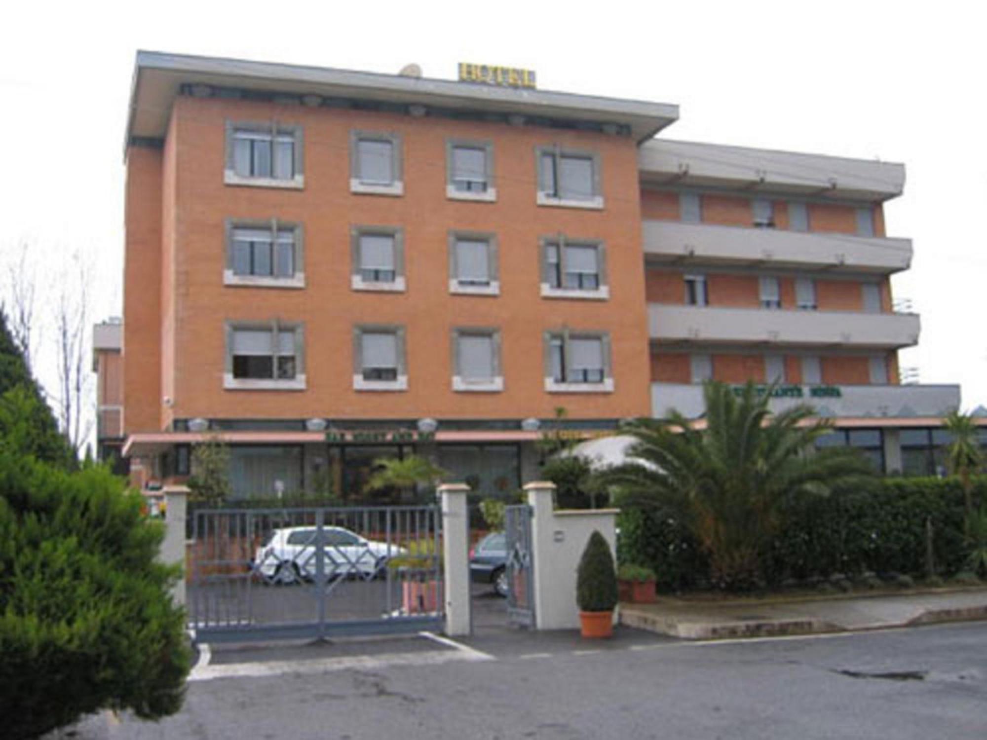 Hotel Excelsior Monticchio  Luaran gambar